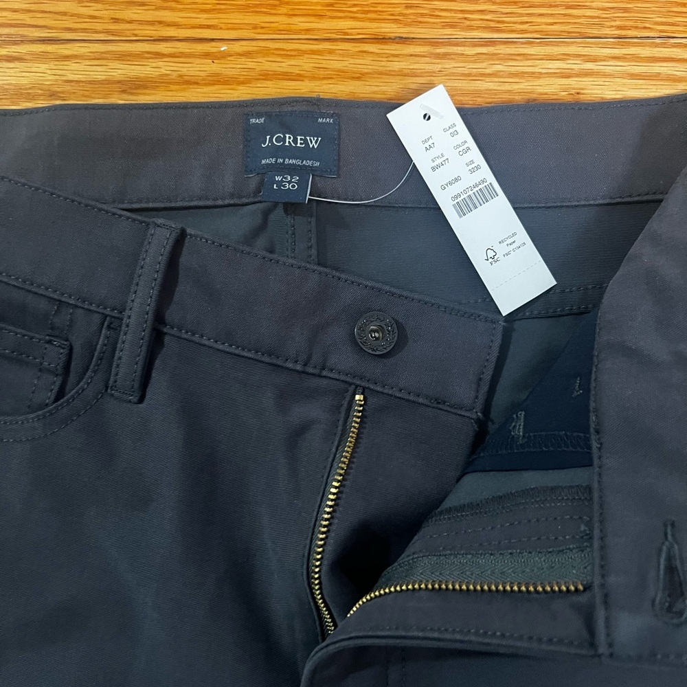 NWT JCrew 770 Straight fit mid weight tech pant